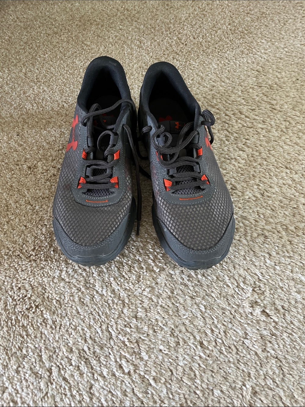 Under Armour Men’s Black and Orange Athletic Sneakers - Picture 4 of 5